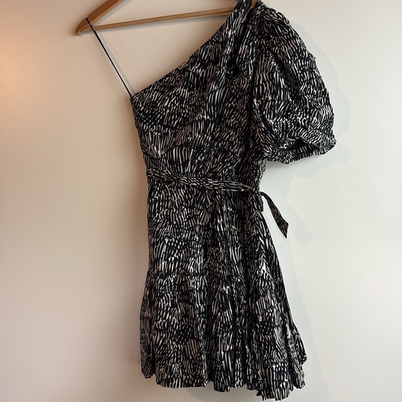 Johnathan Simkhai Adriana Abstract Print One Shoulder Dress Swim Cover-Up - Picture 3 of 11